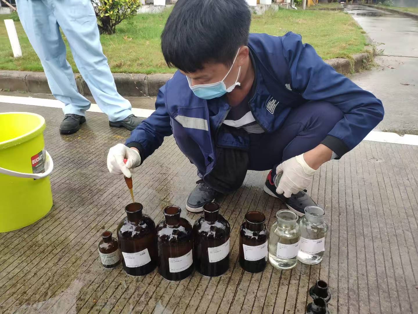 添加保存试剂.jpg 添加保存试剂.jpg